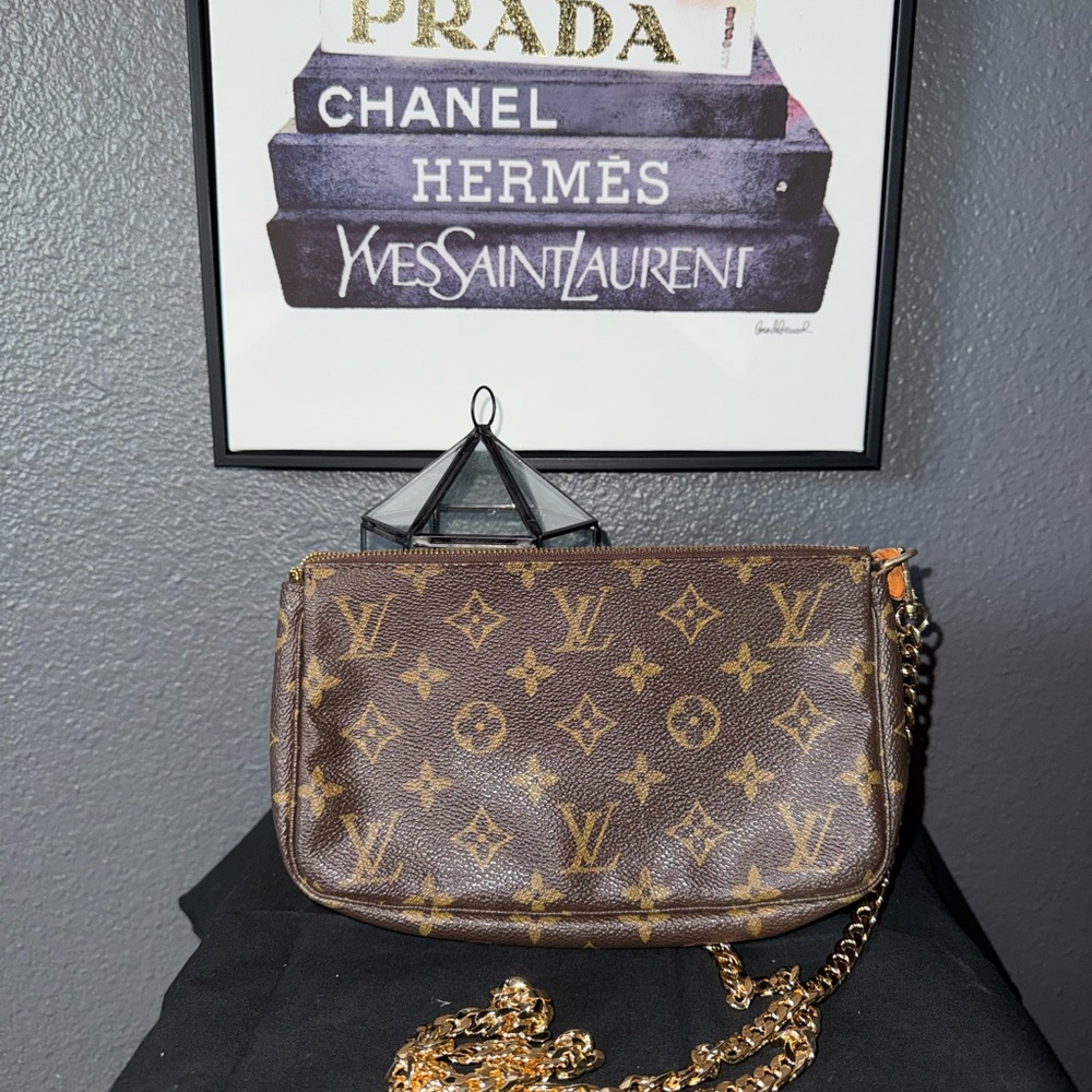 Louis Vuitton Brown Monogram Clutch